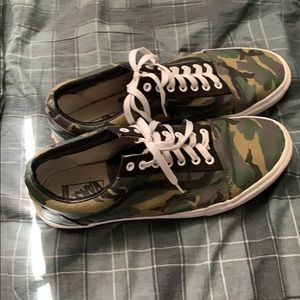 Vans Camouflage size 14 Men’s
